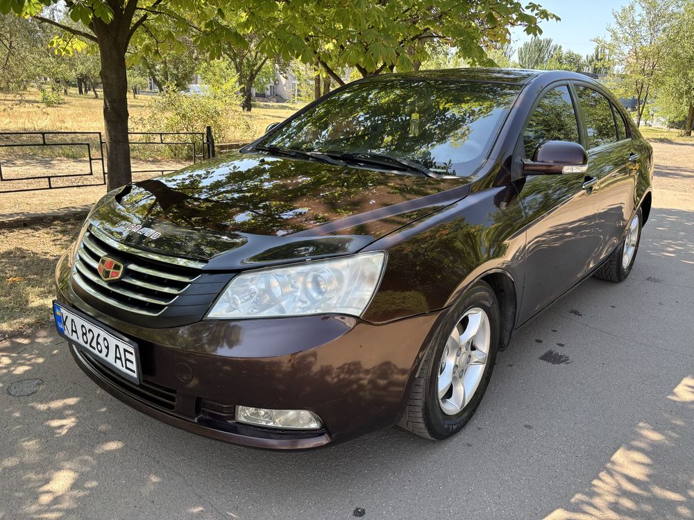 Geely Emgrand EC-7 2012 год