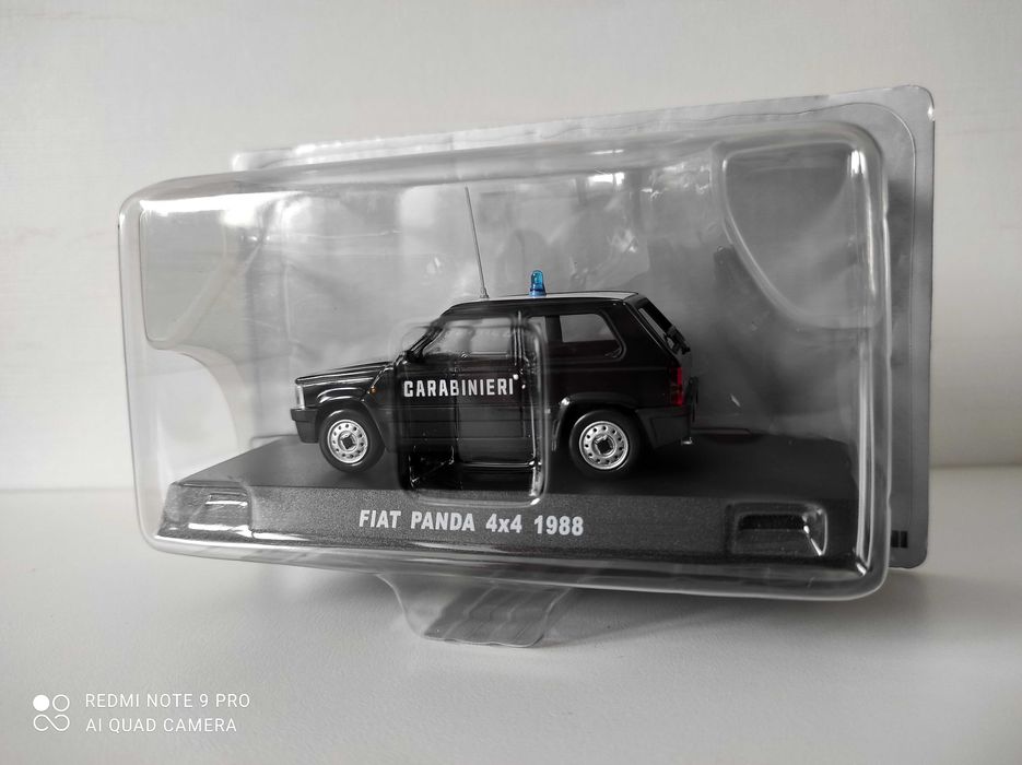 FIAT PANDA 4x4 1988 CARABINIERI DeAgostini 1:43