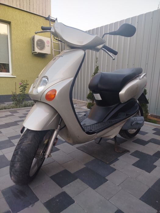 Yamaha NEOS super stan.