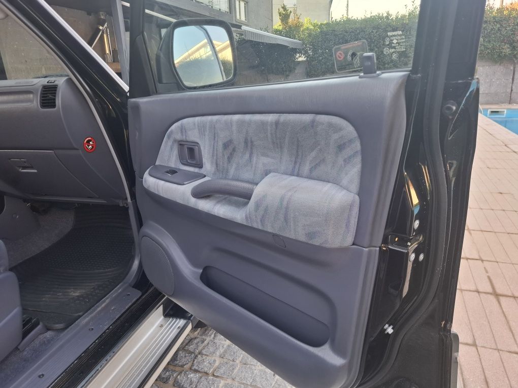 Toyota land cruiser kzj95 3000td