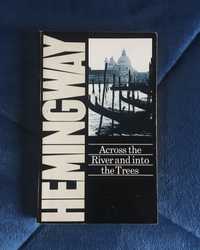 Across the River and into the Trees de Hemingway