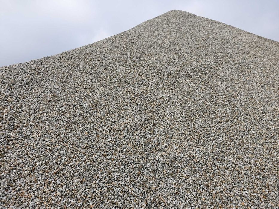 Żwir granitowy granit 16-32 kamień do ogrodu ogrodowy granitowy