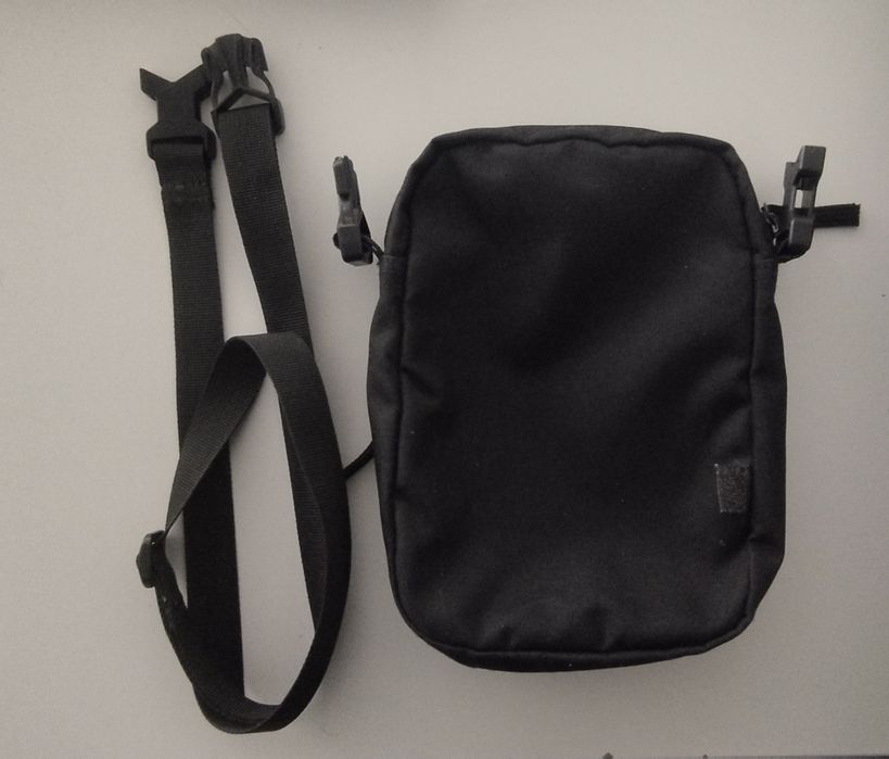 bolsa Nike Air max

Vendo bolsa Nike Air Max origina