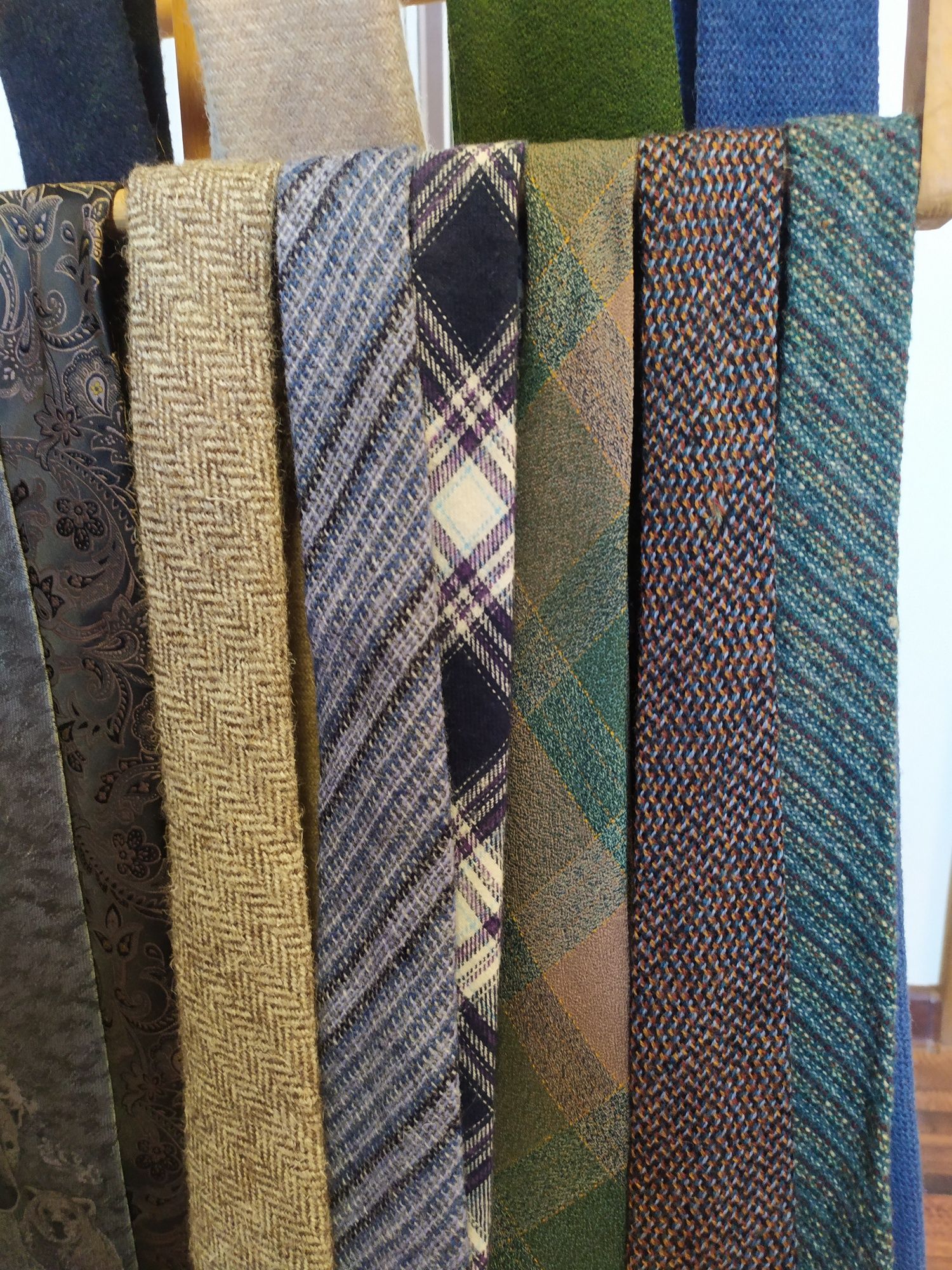 Продам коллекцию винтажных галстуков