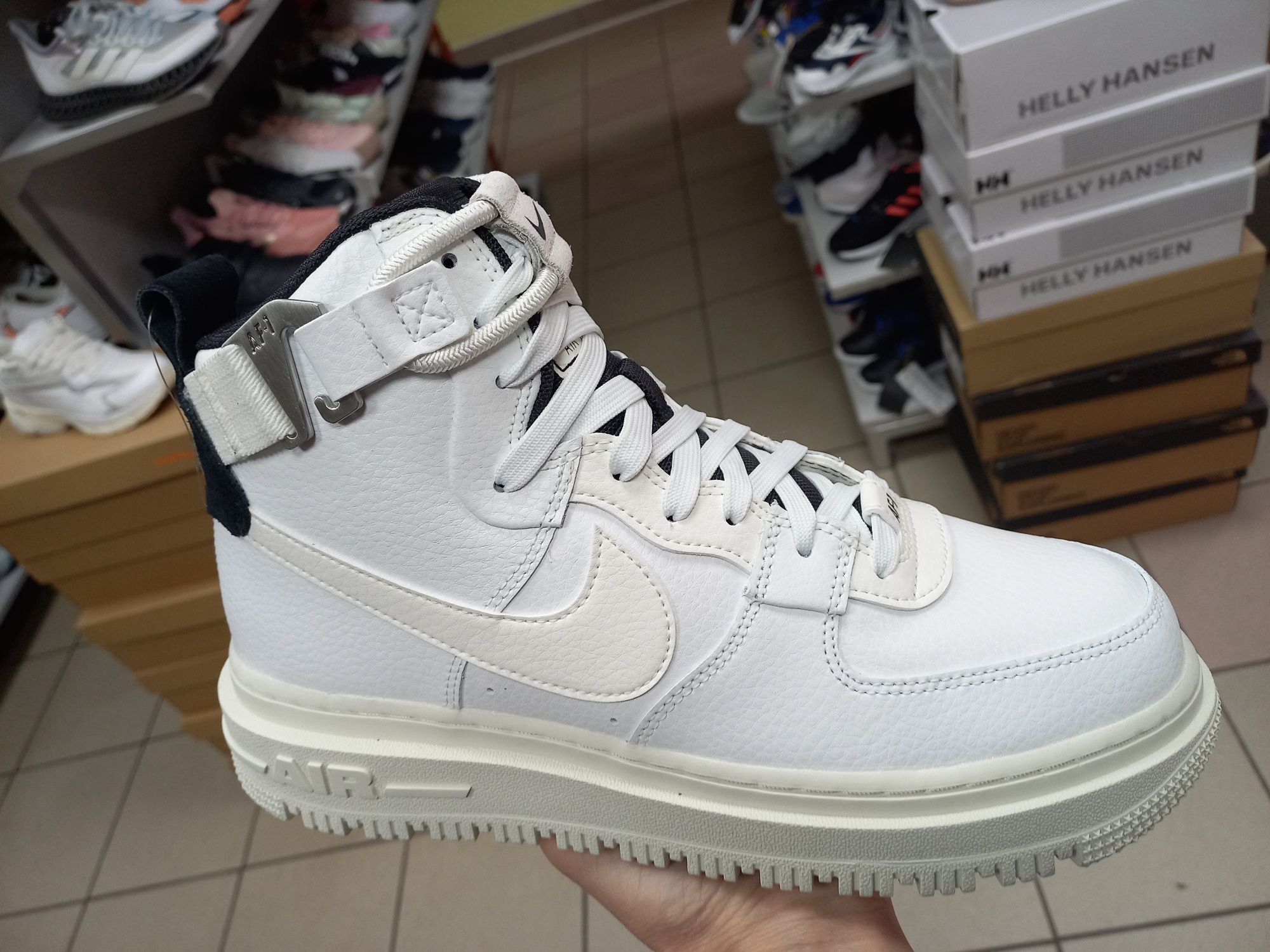 Кросівки Nike Air Force 1 High Utility 2.0