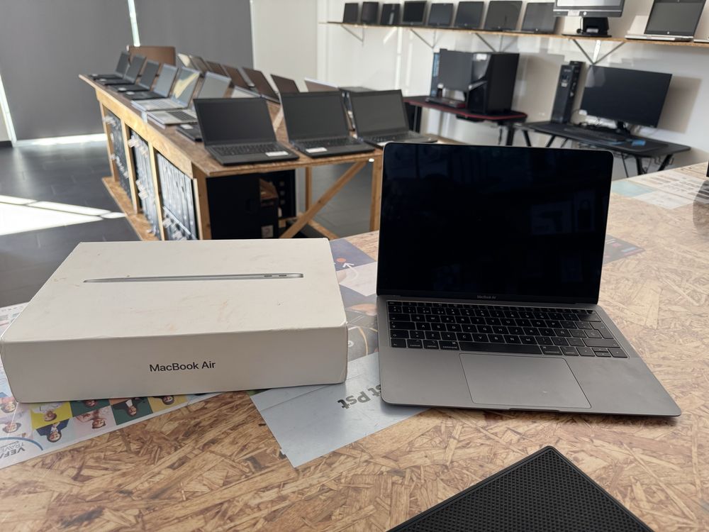 Macbook air A1932 como novo com garantia