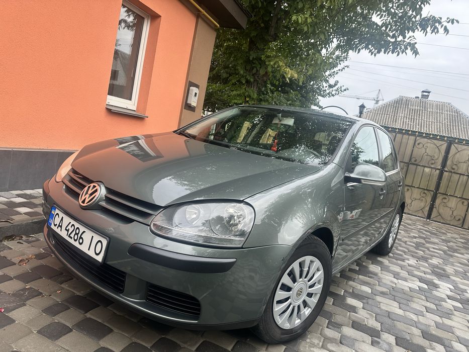 Volkswagen golf 5