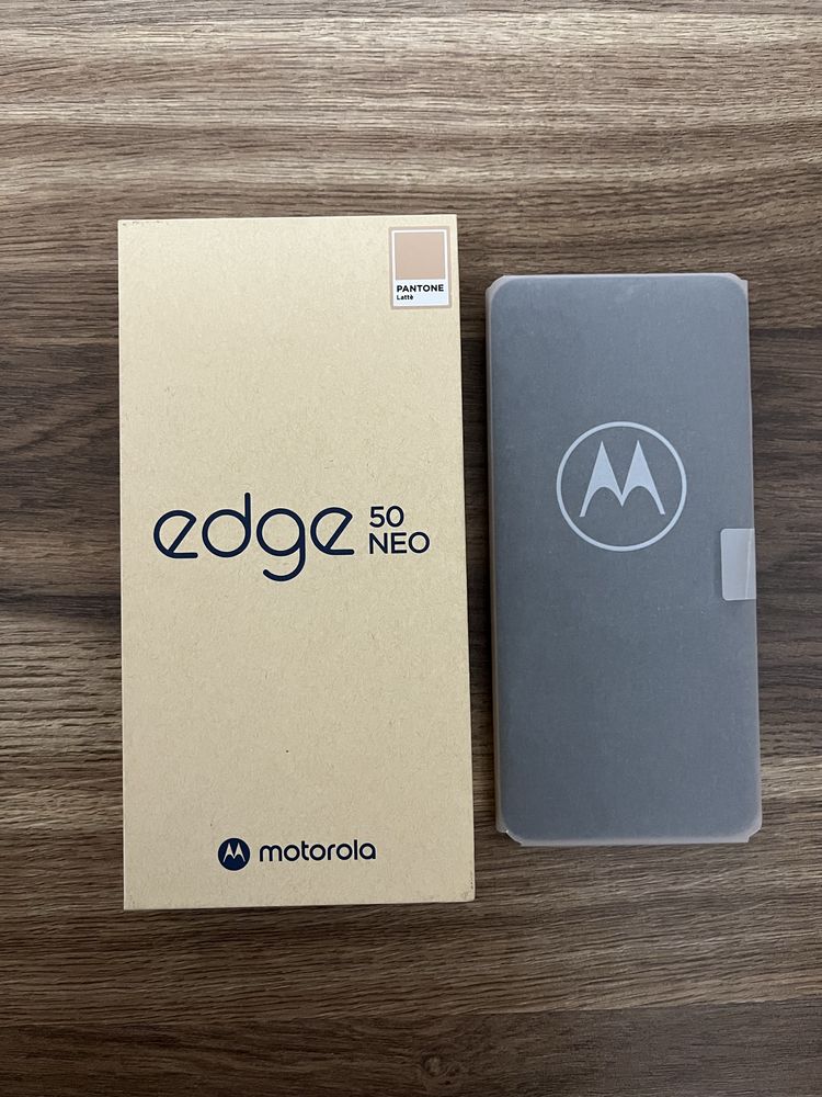 Moto Edge 50 Neo  8/256