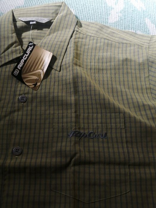 Camisa rip curl, novo com etiqueta, tamanho Large, fig foz