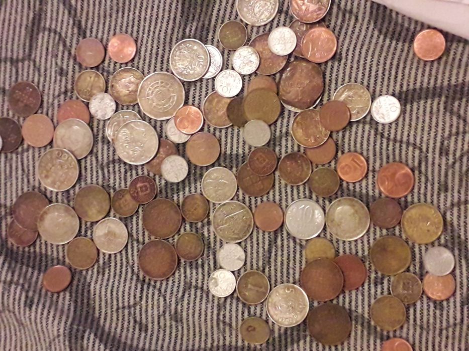 Moedas antigas bom preço para colecionadores