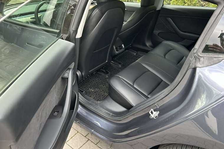 Продам Tesla Model 3 2022 Dual Motor Long Range