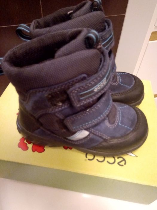 Sprzedam zimowe buty chłopięce ECCO GoreTex rozm. 25/16,5 cm.