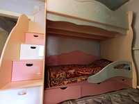 Ліжко двоповерхове з матрасами