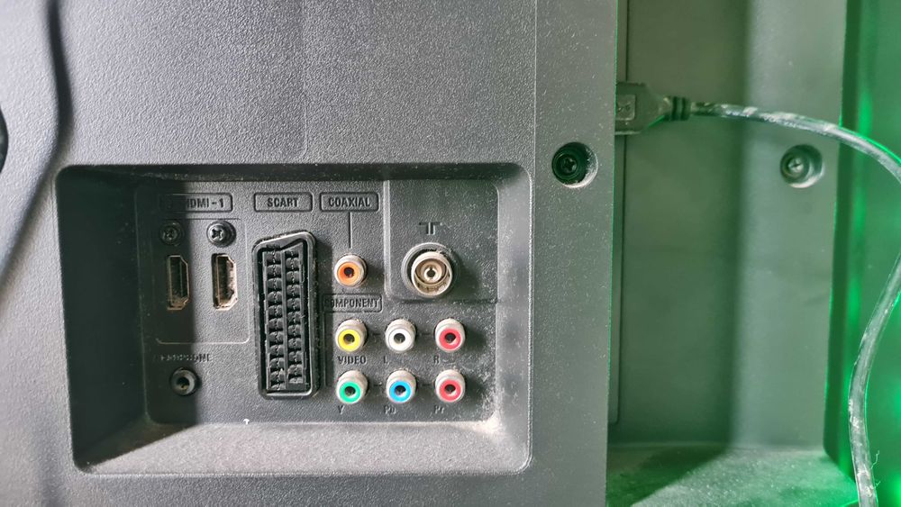 Telewizor Funai 46 cali. Podświetlenie led. Sprawny. Nowy pilot.