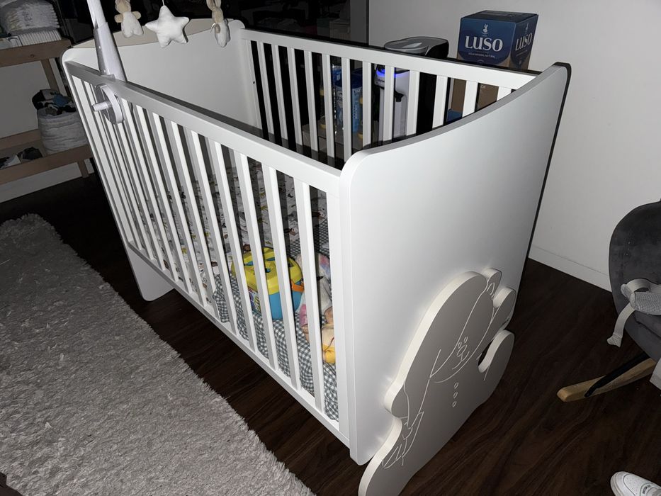 Cama de grades bebe TRAMA nova