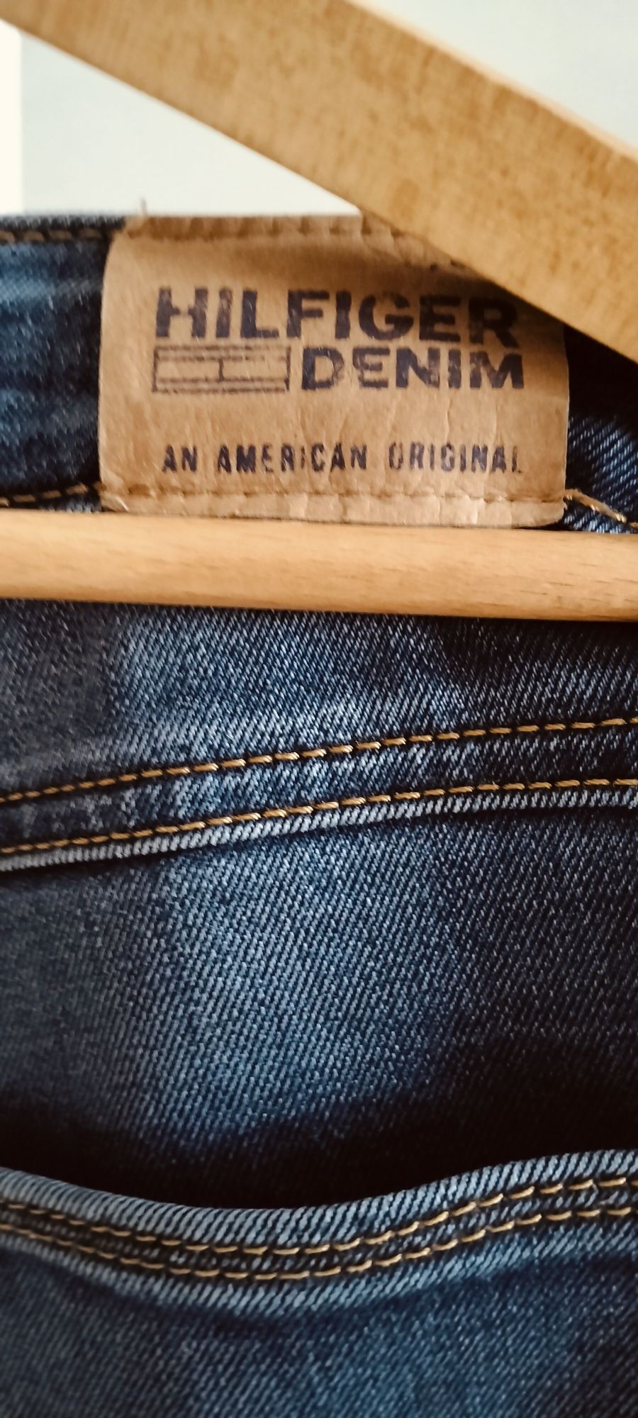 Spodnie jeansowe Tommy Hilfiger