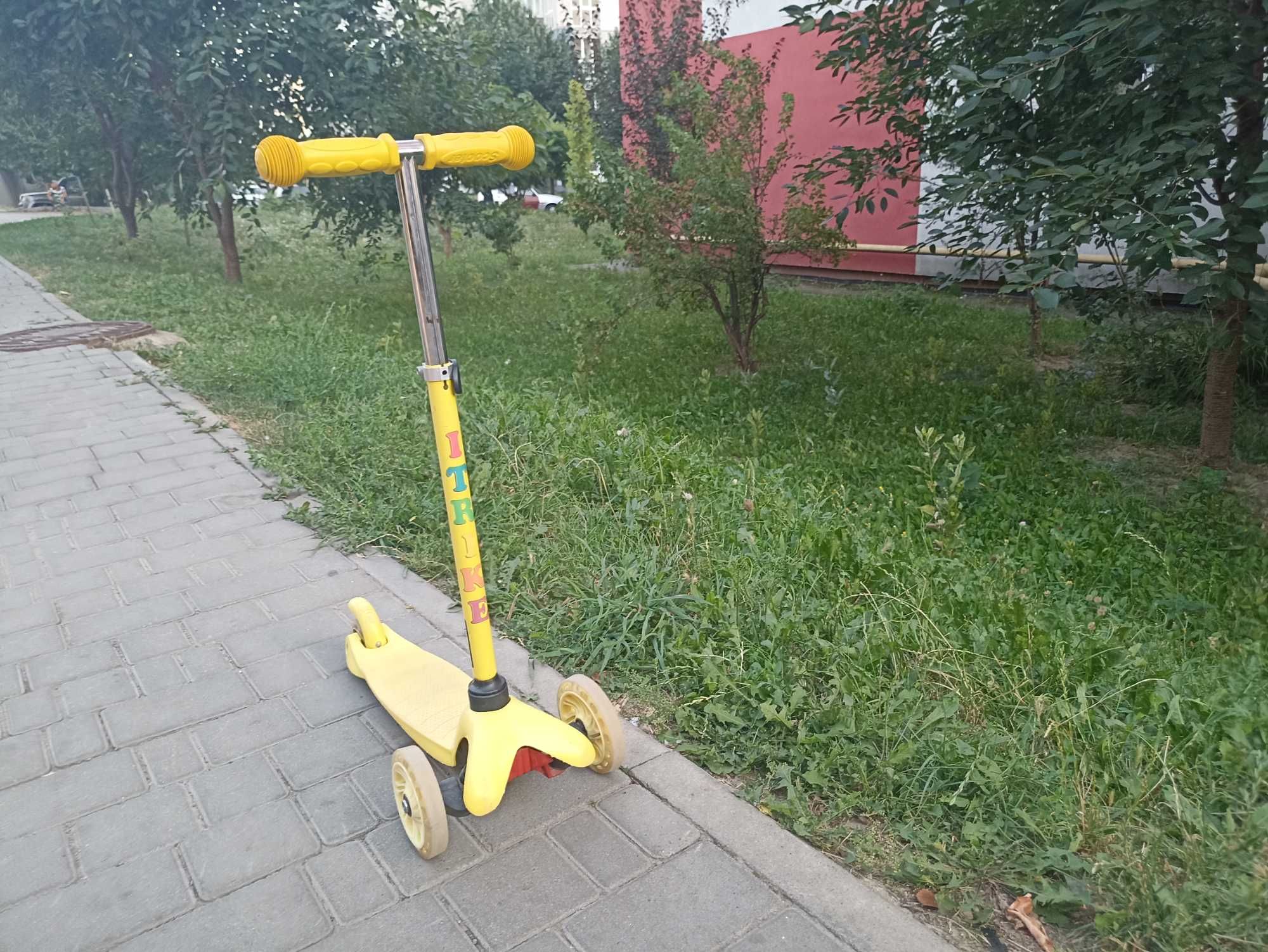 Самокат дитячий ITRIKE