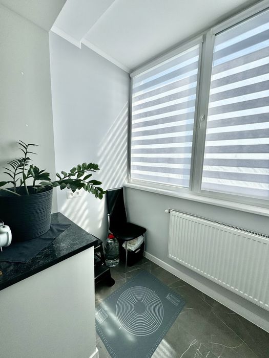 2-х кімнатна квартира з ремонтом по вул. Івасюка, біля ТЦ Велес.