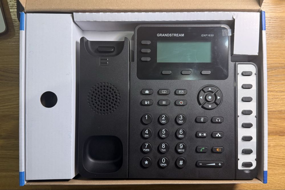 IP-телефон Grandstream GXP1628