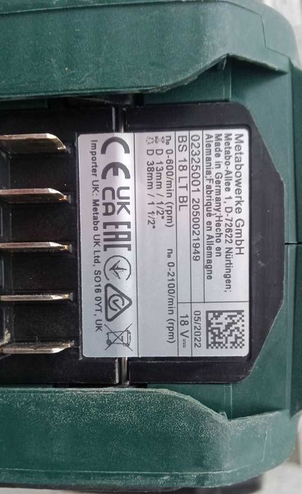 Акумуляторний безщітковий дриль-шуруповерт Metabo BS 18 LT BL