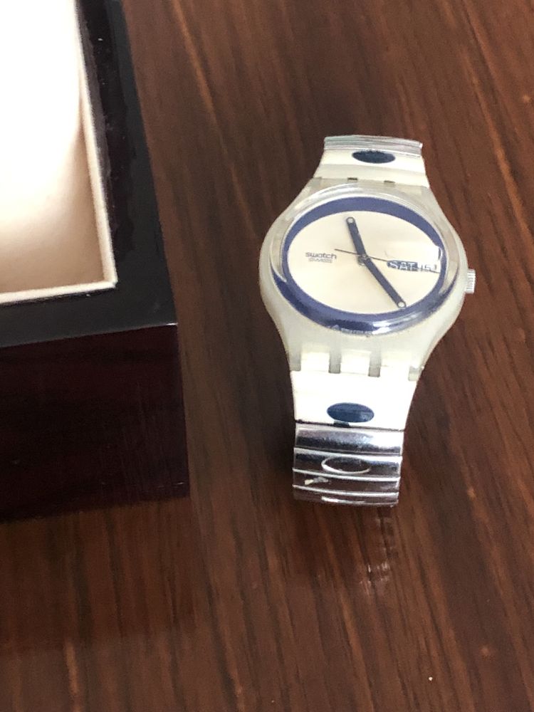 Zabytkowy zegrek damski szwajcarskiej marki Swatch Swiss Made Vintage