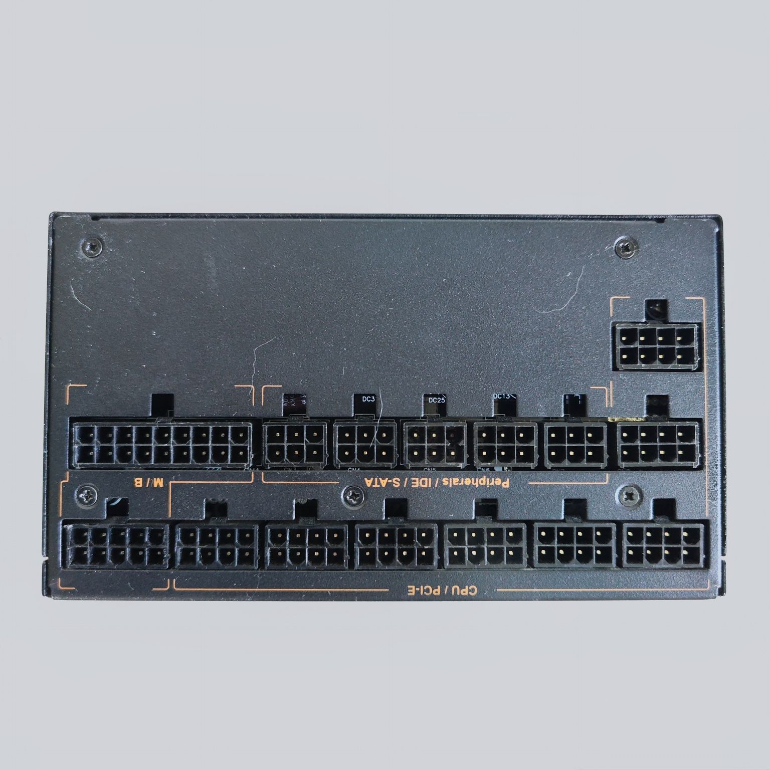 Блок живлення Zalman ZM1000-EBT