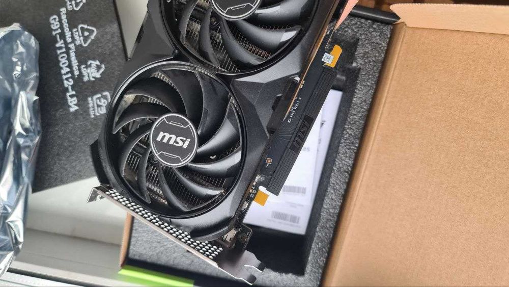 Ігрова відеокарта RTX 4060 8GB MSI VENTUS 2X