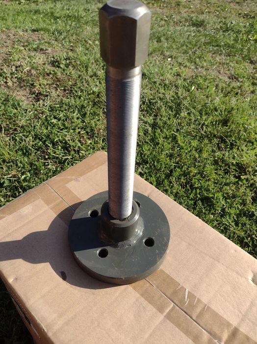 Bizon ściągacz łożysk odrzutnika / młocarni