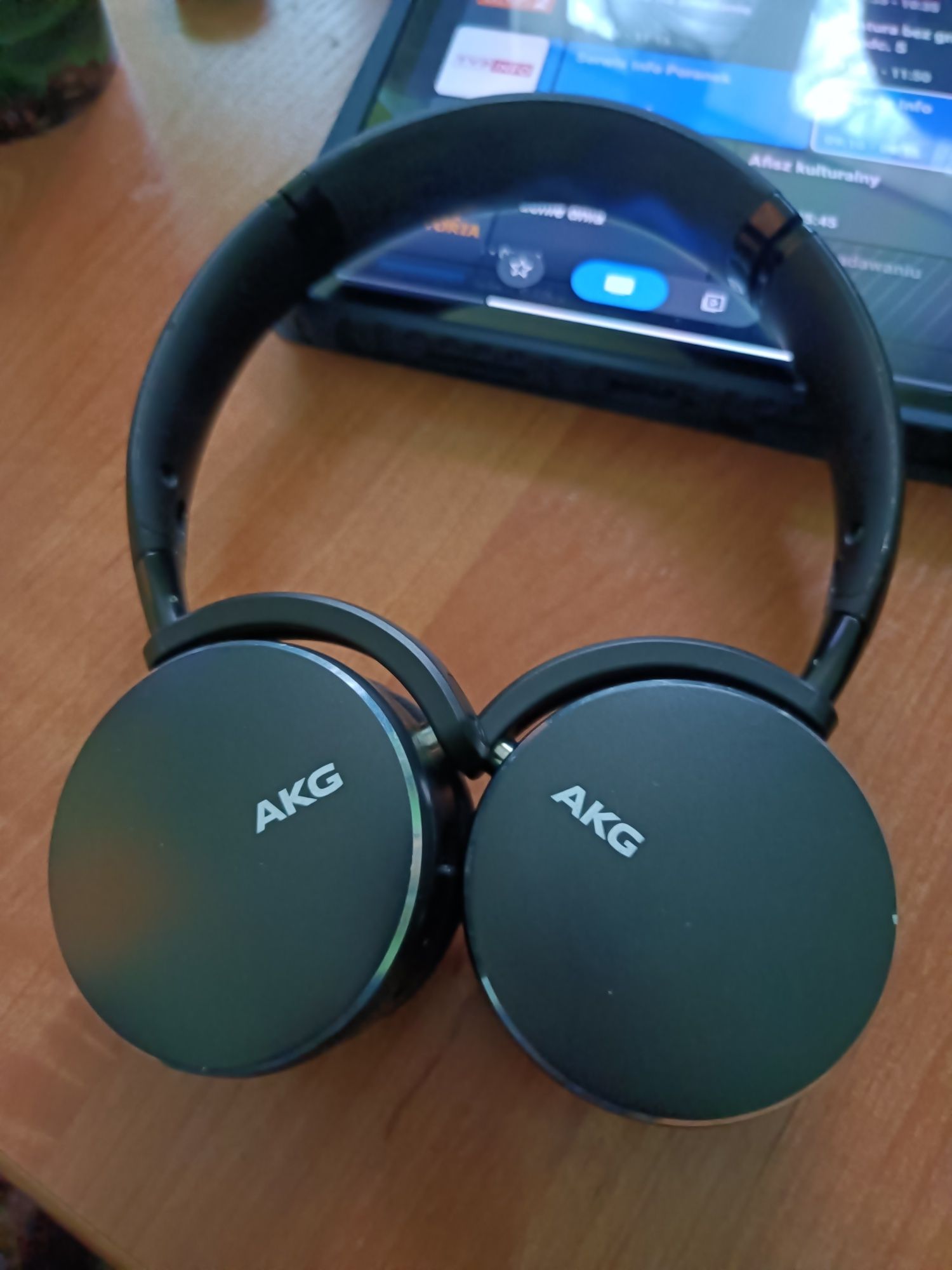 Słuchawki BT AKG Y500