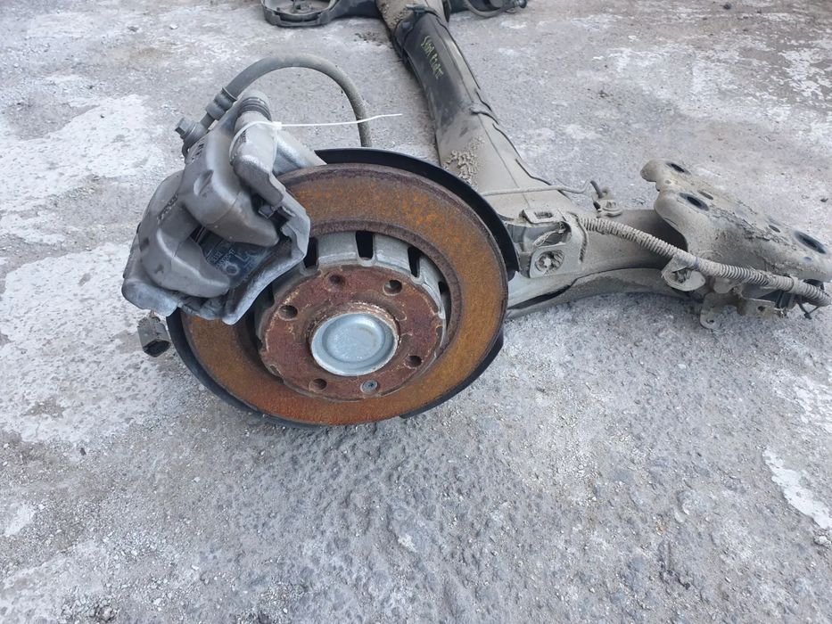 Eixo traseiro discos PEUGEOT 208 II