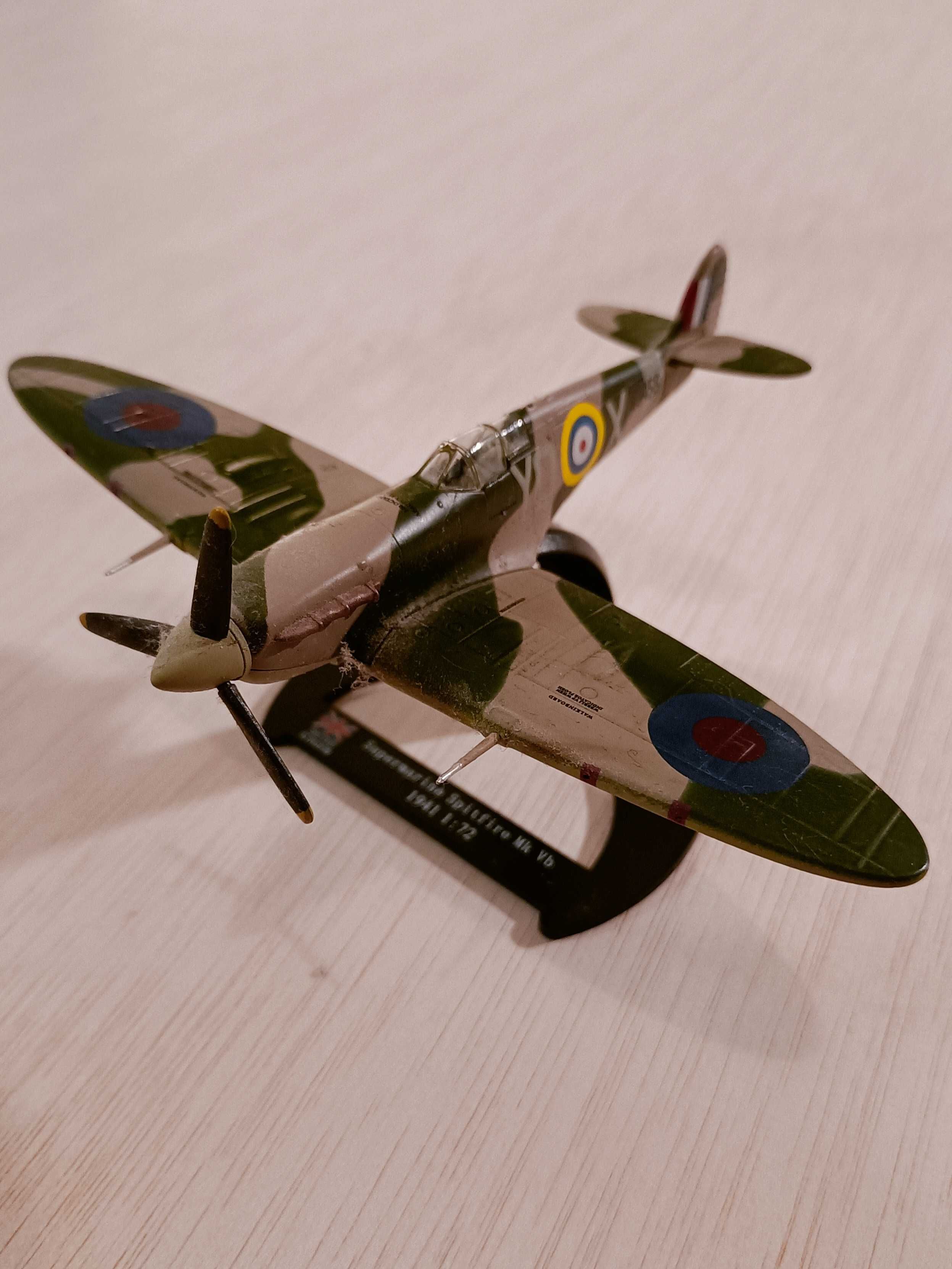 Miniatura avião Spitfire