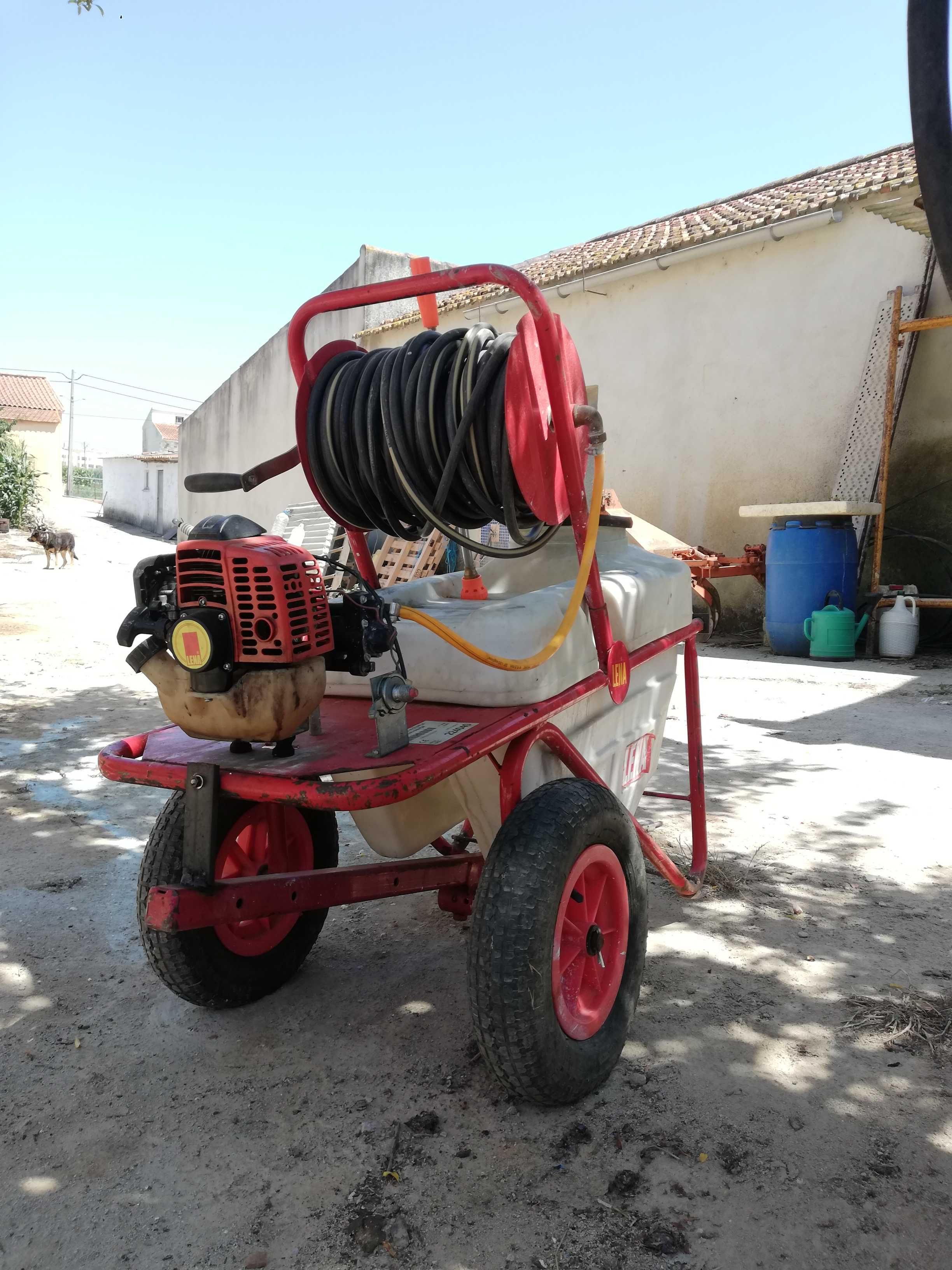 Motor de rega móvel