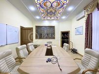 Лютеранская. 124,8 м.кв. Печерск. Липки.