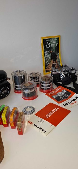 Zeiss Ikon Icarex 35CS (1968), 5 Lentes Zeiss/Voigtländer e acessorios