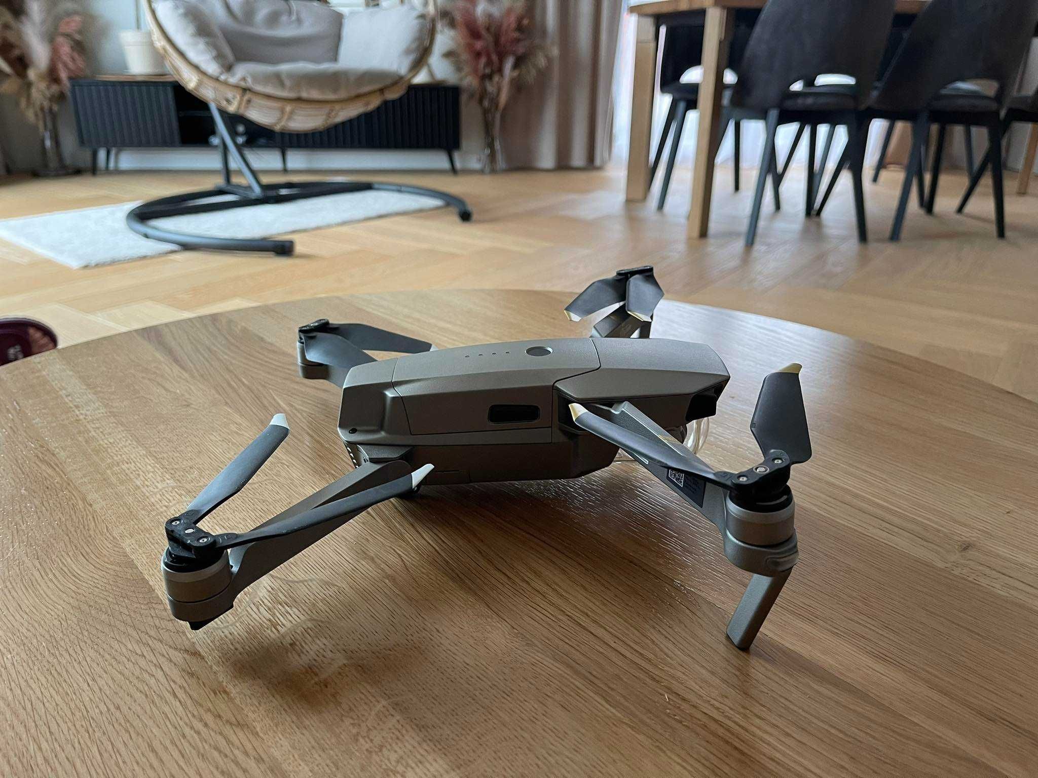 Dron DJI Mavic Pro Combo Platinum [używany]