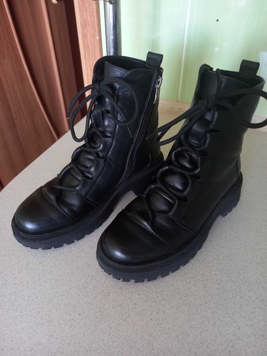 Черевики жіночі,  ботинки, нат. шкіра, р. 37