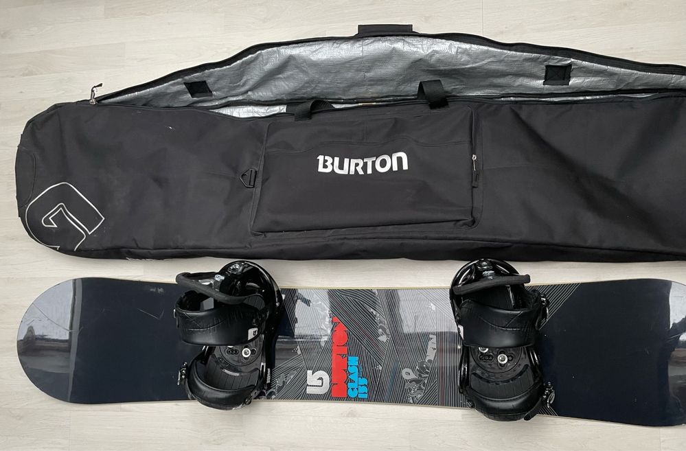 Burton deska snowboardowa wiązania Burton pokrowiec Burton zestaw