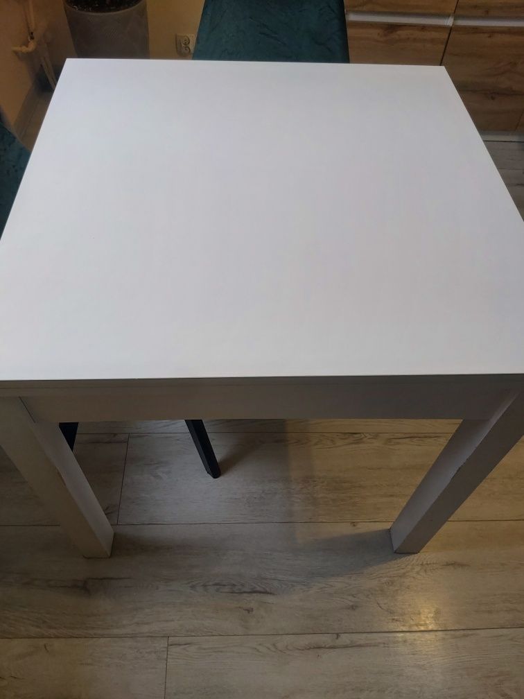 Biały stół 80x80 rozkładany
