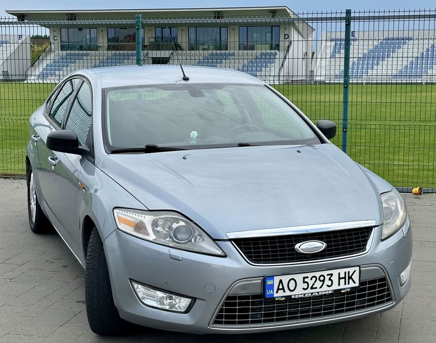 Срочно Ford mondeo