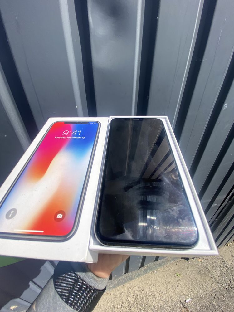 Продам айфон Apple iPhone X 64gb black состояние