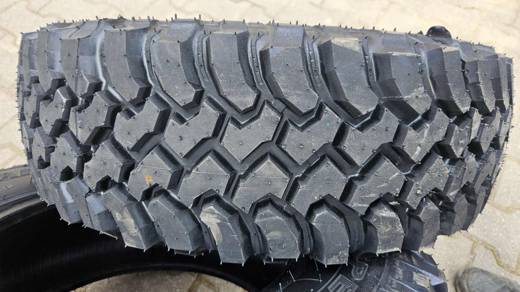 235/75R15 Dakar 4x4 gatII terenowe 2025rok
