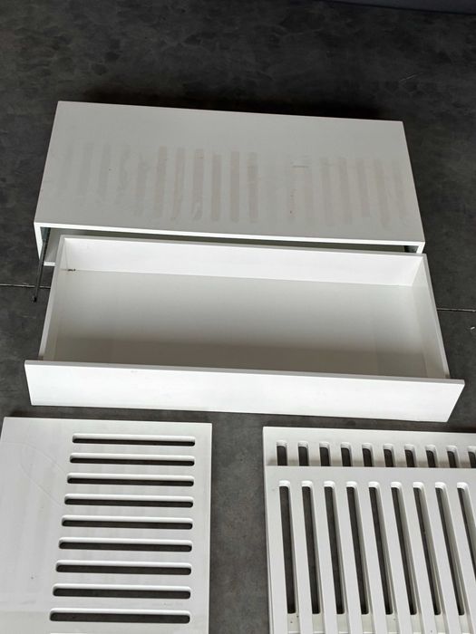 Berço de exposição em MDF - Qtd. 1 Und.