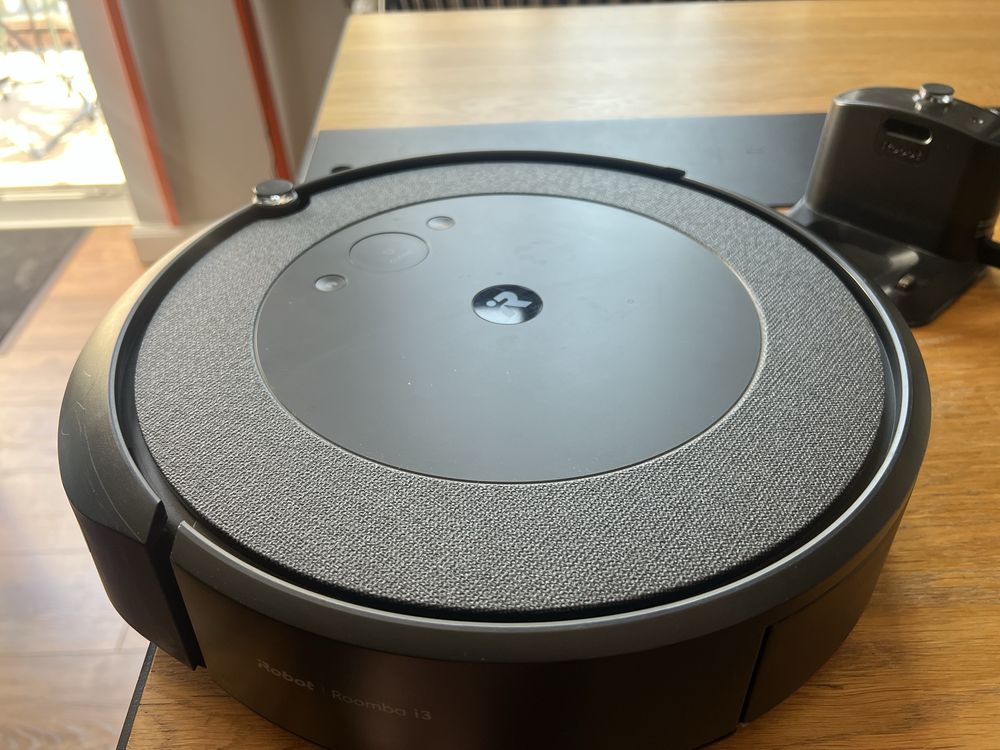 Irobot roomba i3