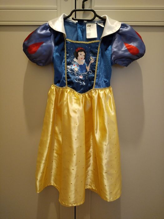 Sukienka na bal przebierańców r. 104