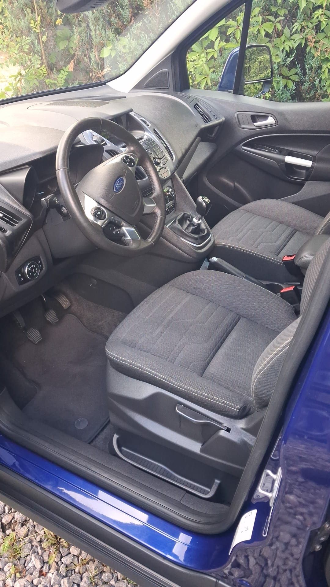 Ford tourneo connect 1.5 tdci 120km