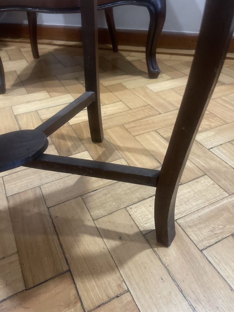 Mesa de apoio em madeira