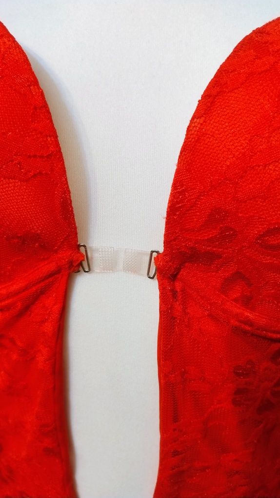 Czerwone mocno wycięte body do sukienki rozmiar xl