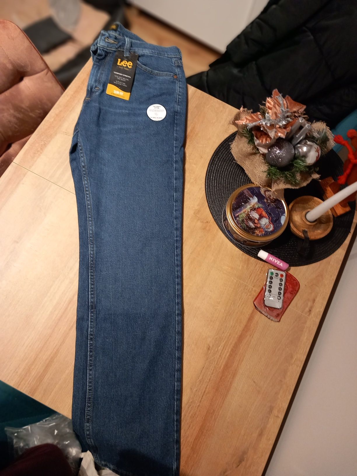 Jeansy LEE, model Legendary Slim, rozmiar W31 L32, spodnie