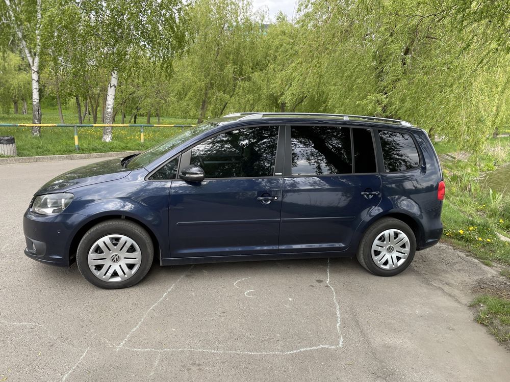 Volkswagen Touran 1.6cdti 2012рік (2011) Туран, Туран