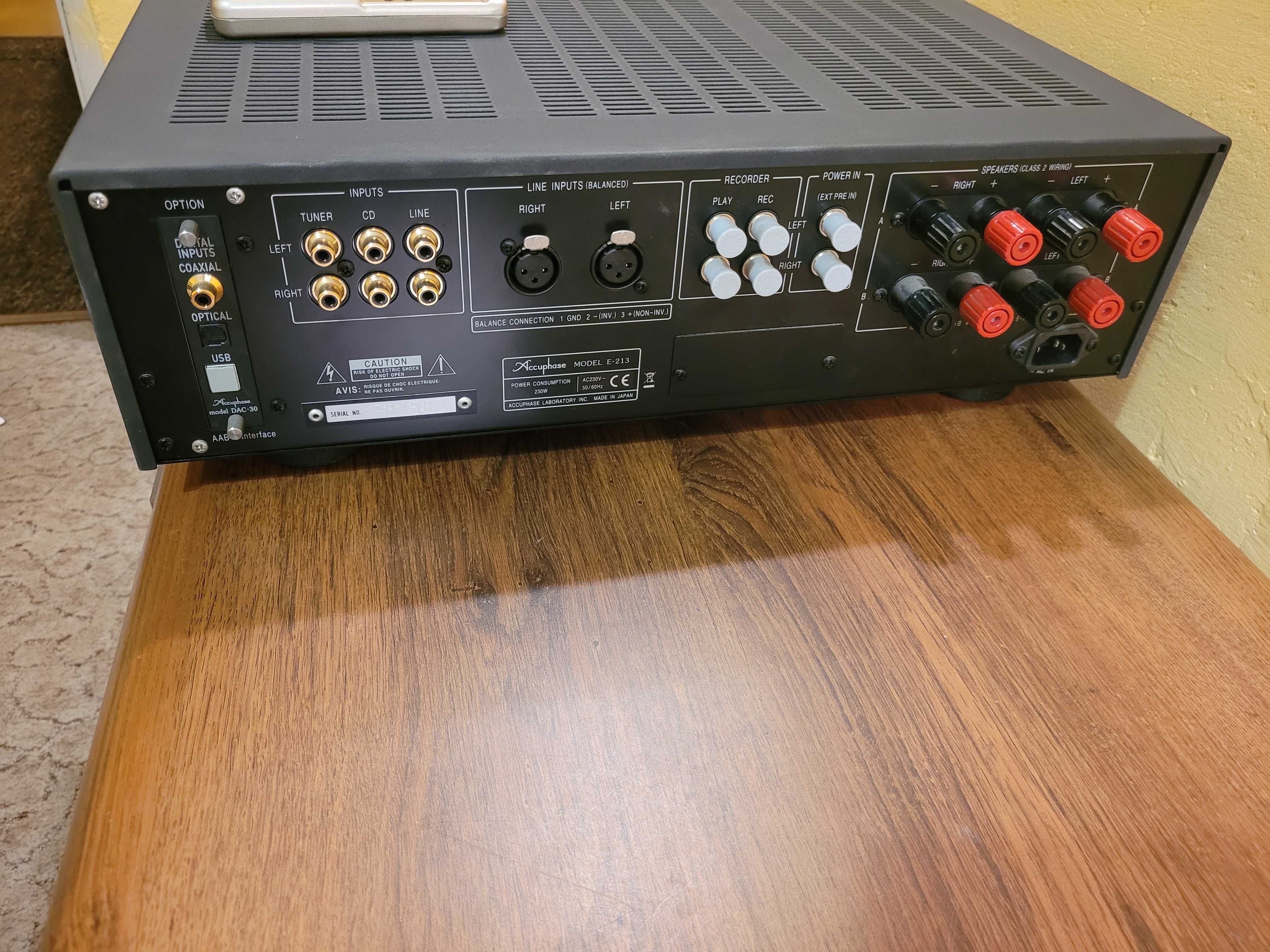 ACCUPHASE E-213 Stereofoniczny wzmacniacz zintegrowany. Stan idealny!
